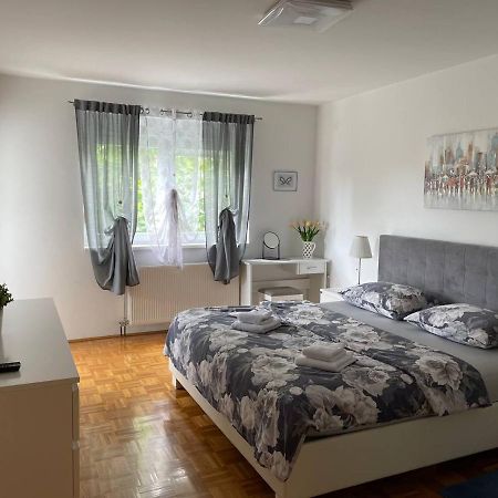 Dis Apartment Varasd Kültér fotó